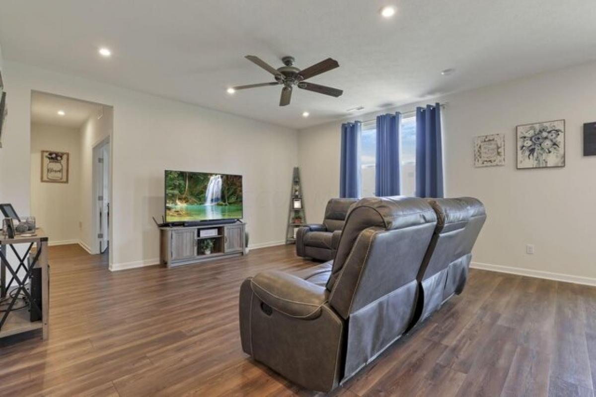 Picture of Home For Sale in Hebron, Ohio, United States