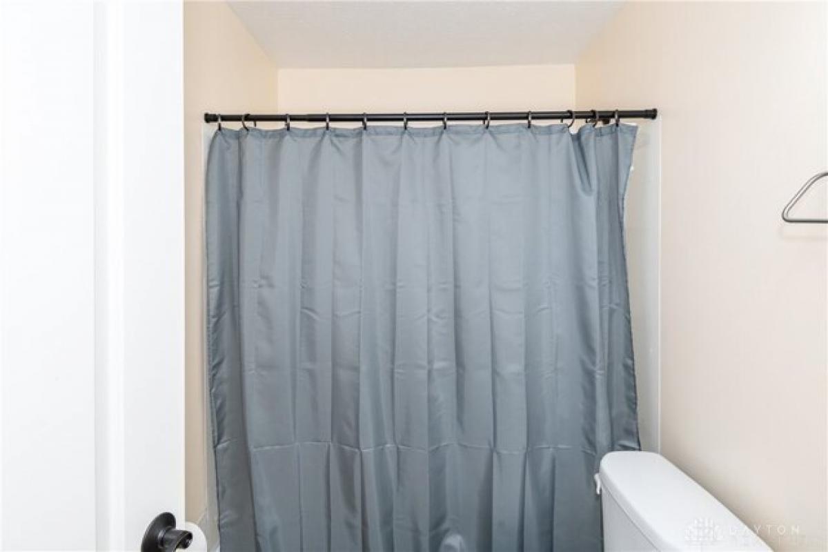 Picture of Home For Sale in Dayton, Ohio, United States