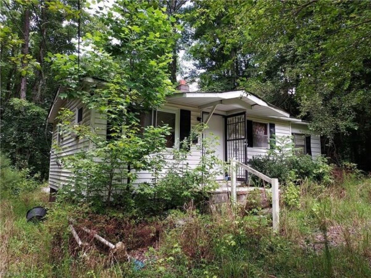 Picture of Home For Sale in Williamsburg, Virginia, United States