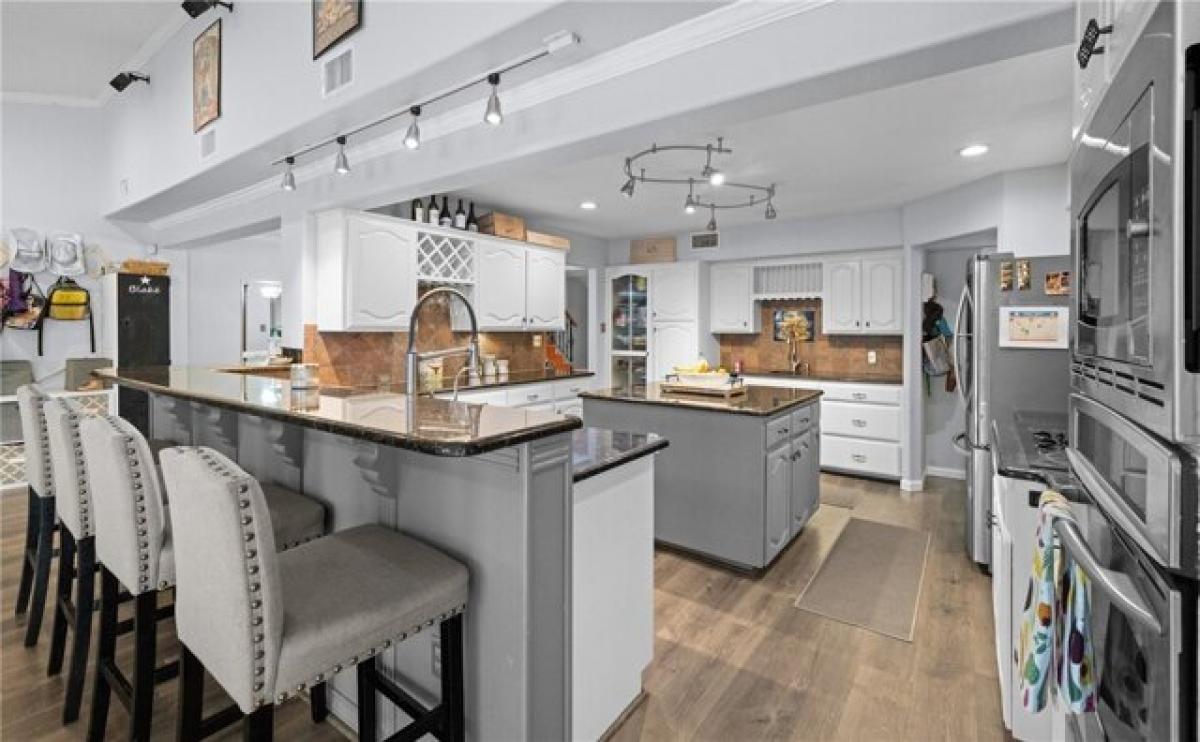 Picture of Home For Sale in Corpus Christi, Texas, United States