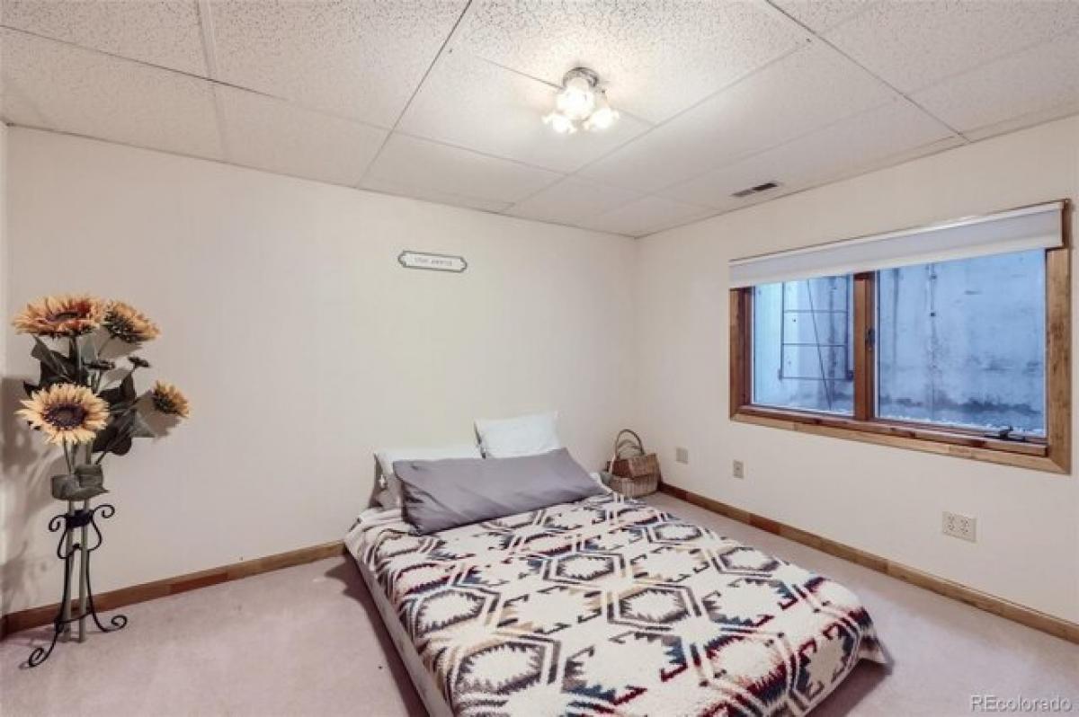 Picture of Home For Sale in Thornton, Colorado, United States