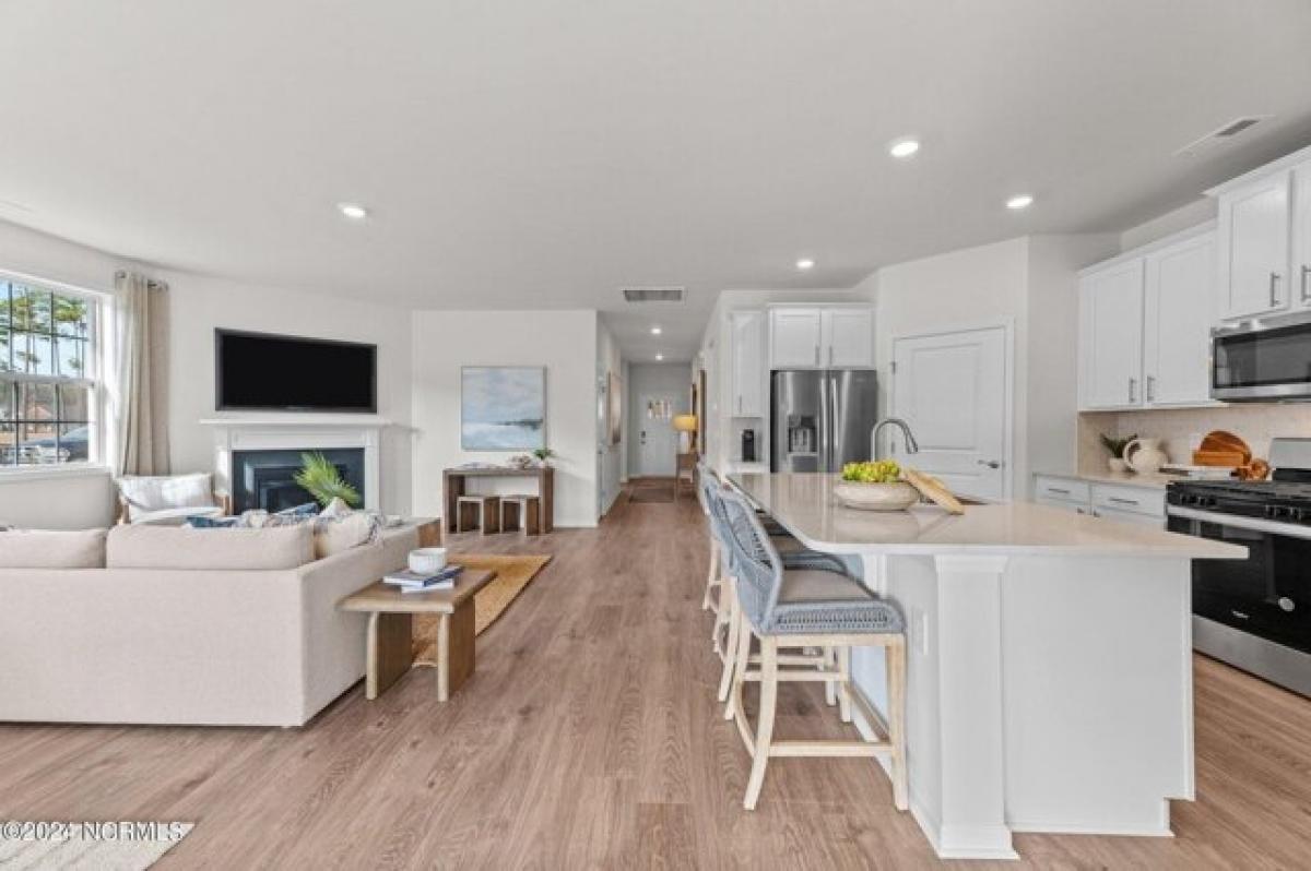 Picture of Home For Sale in New Bern, North Carolina, United States