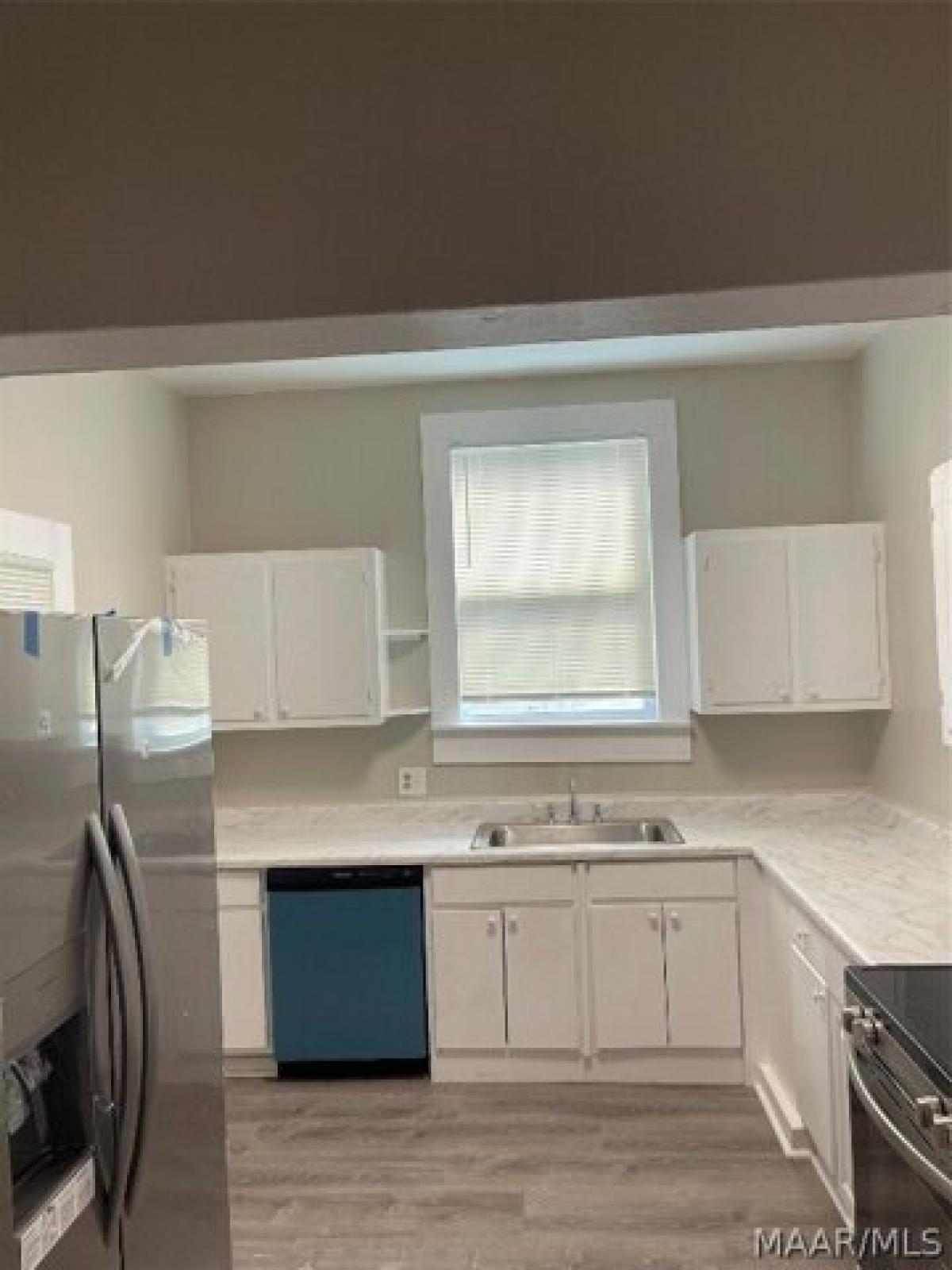 Picture of Home For Sale in Montgomery, Alabama, United States