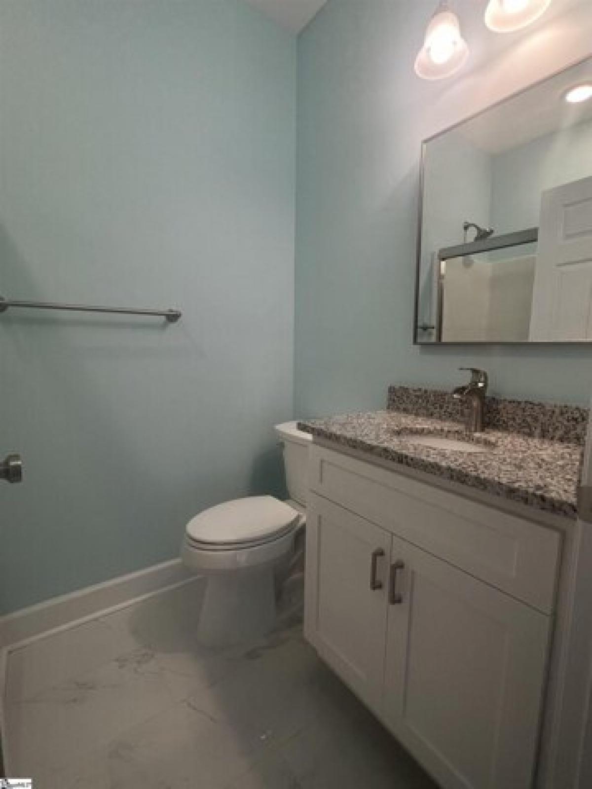 Picture of Home For Sale in Greenville, South Carolina, United States