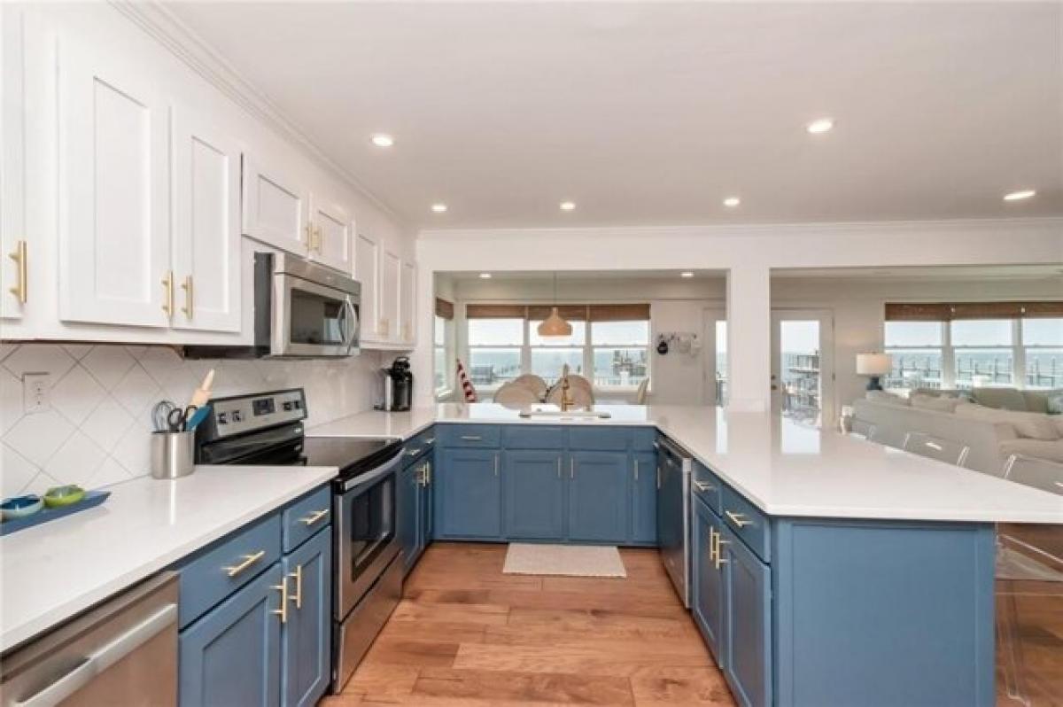 Picture of Home For Sale in Fairhope, Alabama, United States