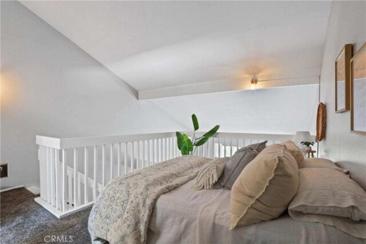 Picture of Home For Sale in Long Beach, California, United States