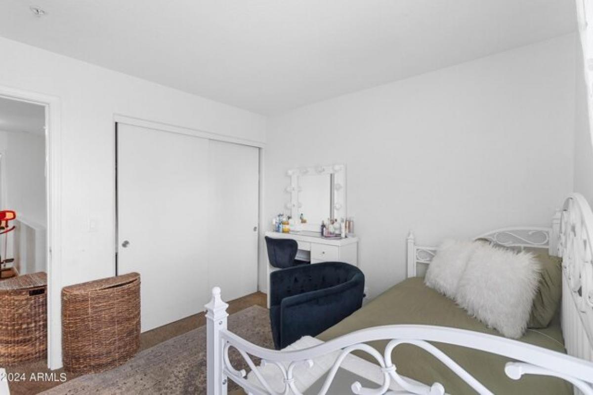 Picture of Home For Sale in Phoenix, Arizona, United States