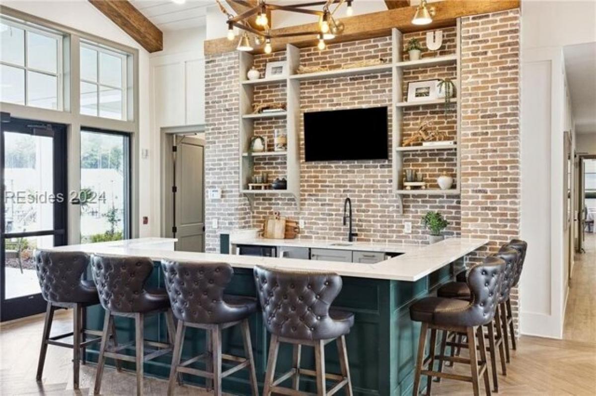 Picture of Home For Sale in Bluffton, South Carolina, United States