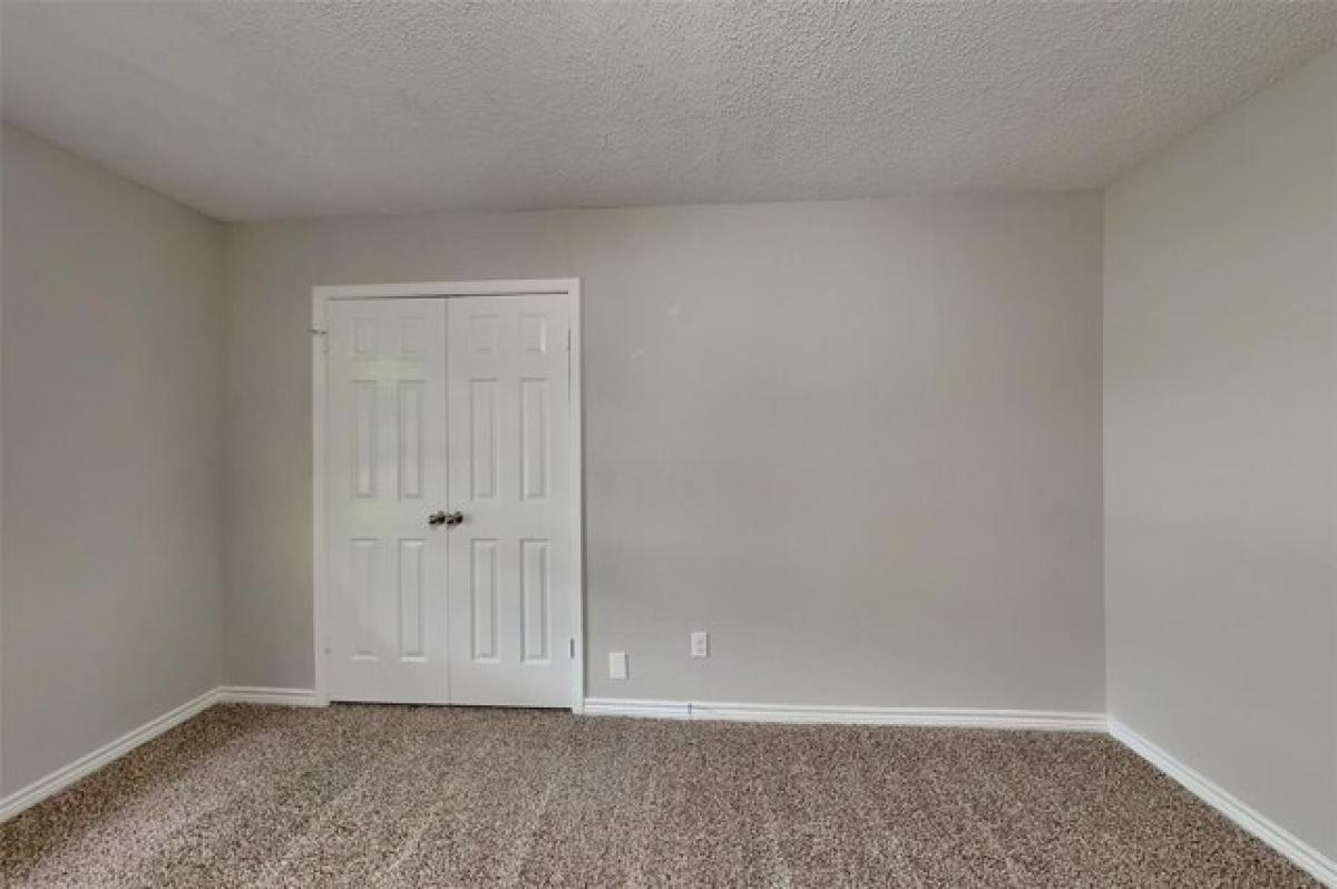 Picture of Home For Sale in North Richland Hills, Texas, United States