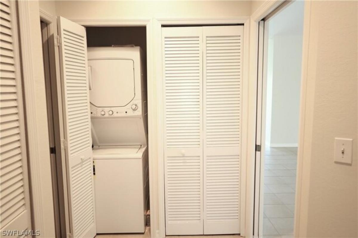 Picture of Home For Sale in Fort Myers, Florida, United States