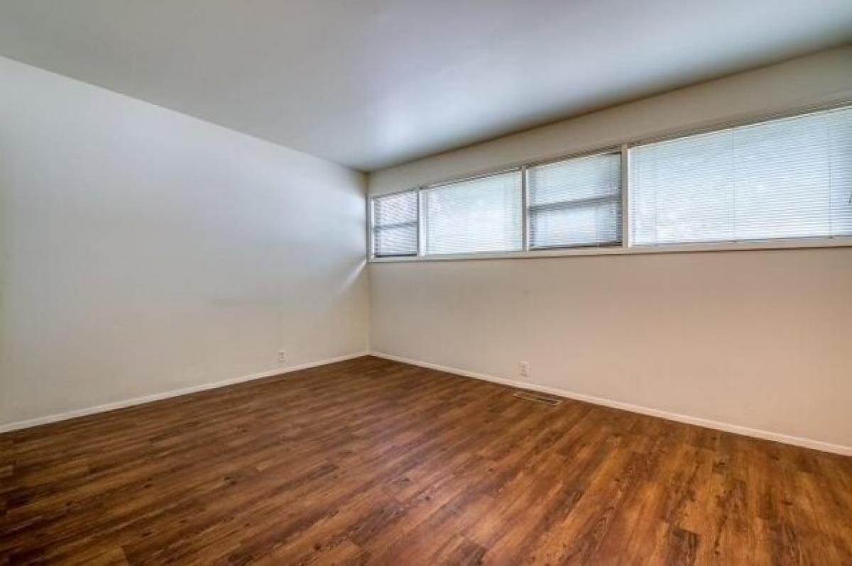 Picture of Home For Sale in Lubbock, Texas, United States