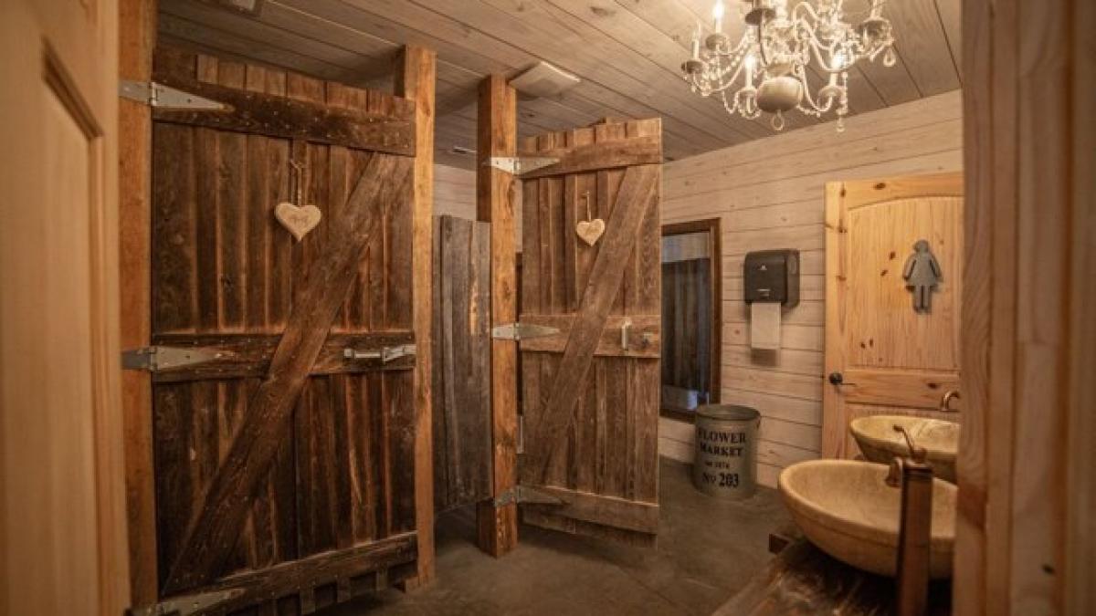 Picture of Home For Sale in Dunlap, Tennessee, United States