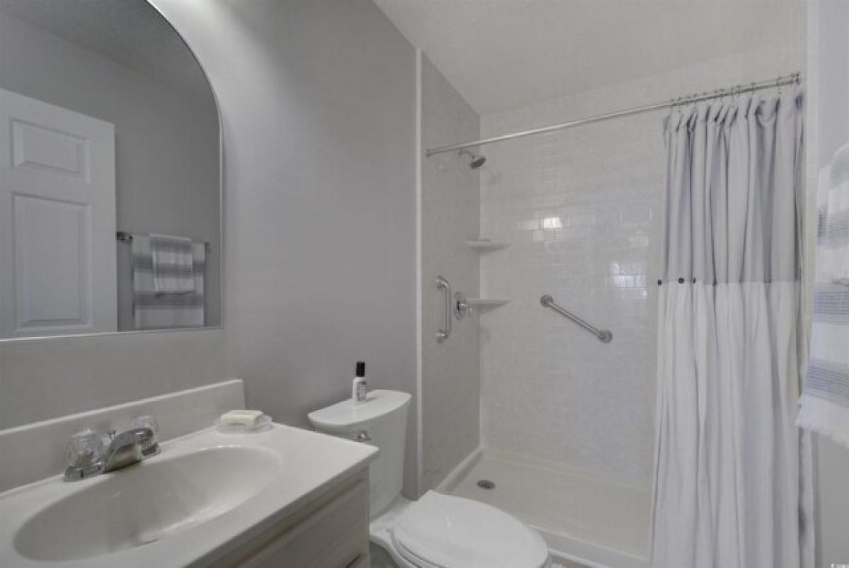 Picture of Home For Sale in Myrtle Beach, South Carolina, United States