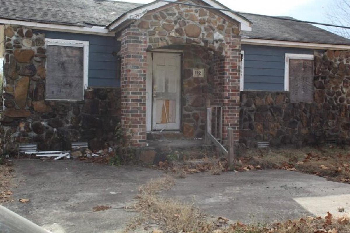 Picture of Home For Sale in Jacksonville, Arkansas, United States