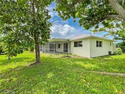 Home For Sale in Cape Coral, Florida