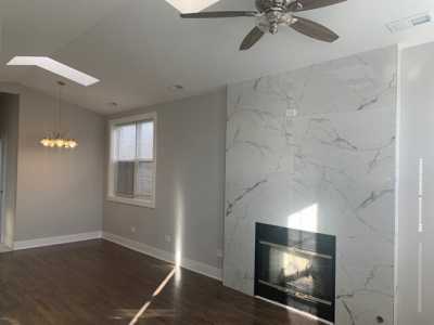 Apartment For Rent in Chicago, Illinois