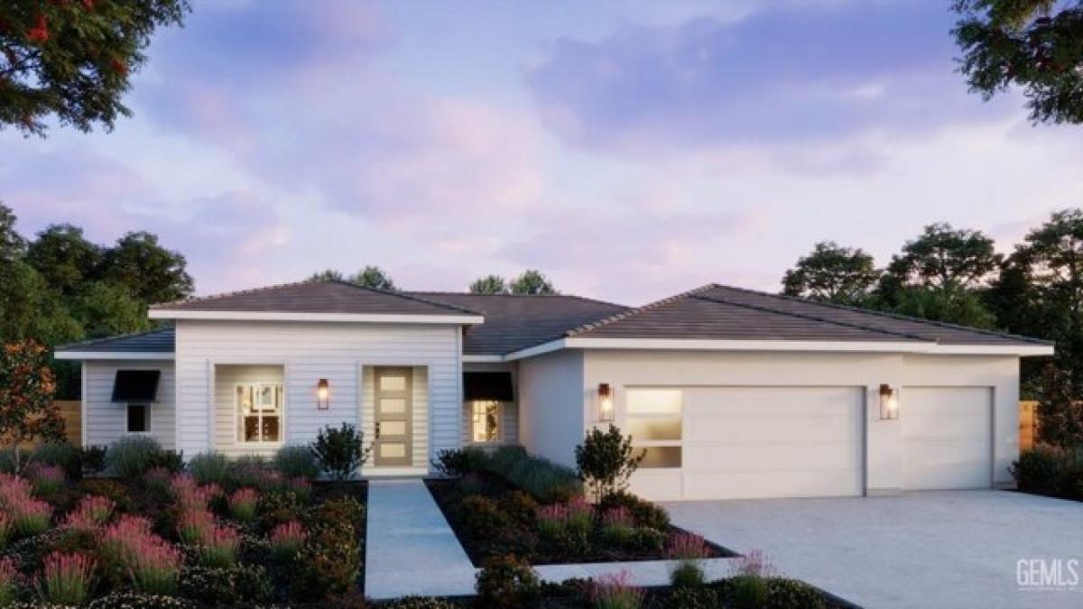 Picture of Home For Sale in Bakersfield, California, United States