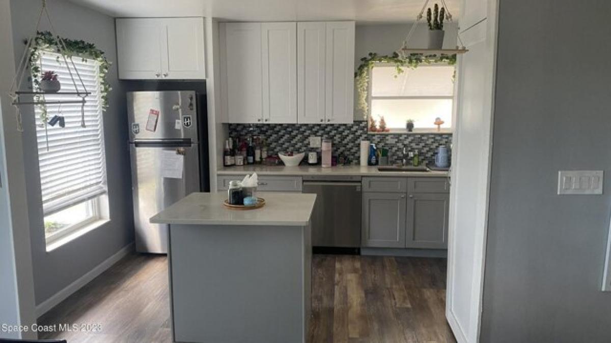 Picture of Home For Sale in Palm Bay, Florida, United States