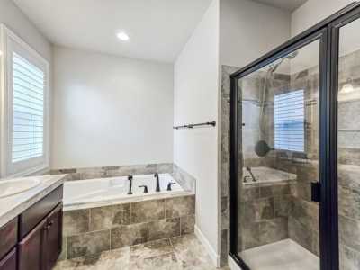 Home For Sale in Kennewick, Washington