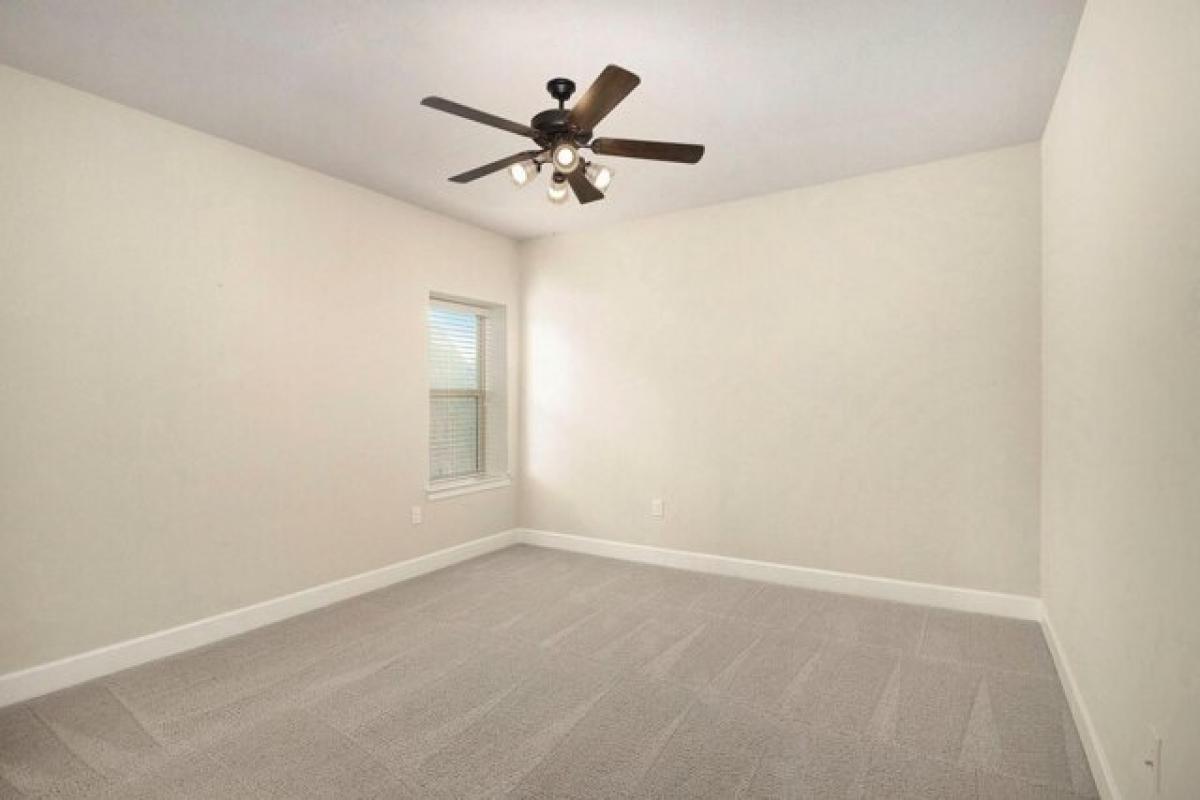 Picture of Home For Sale in Argyle, Texas, United States