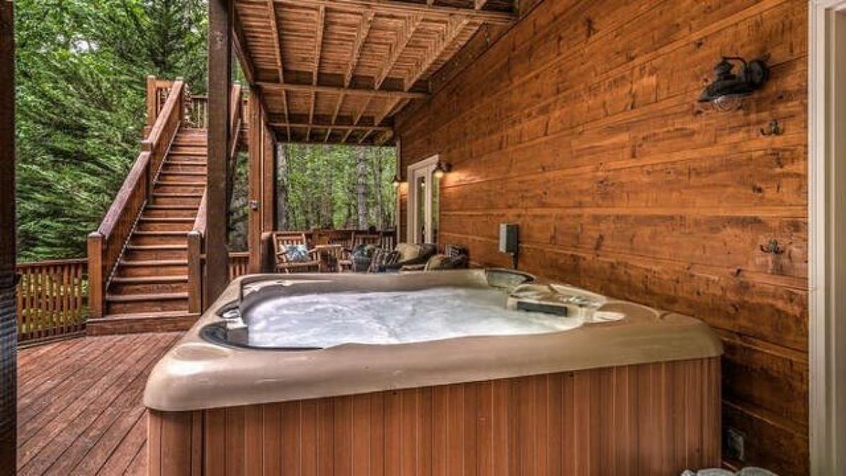 Picture of Home For Sale in Blue Ridge, Georgia, United States