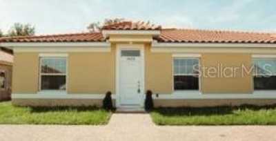 Home For Sale in Kissimmee, Florida