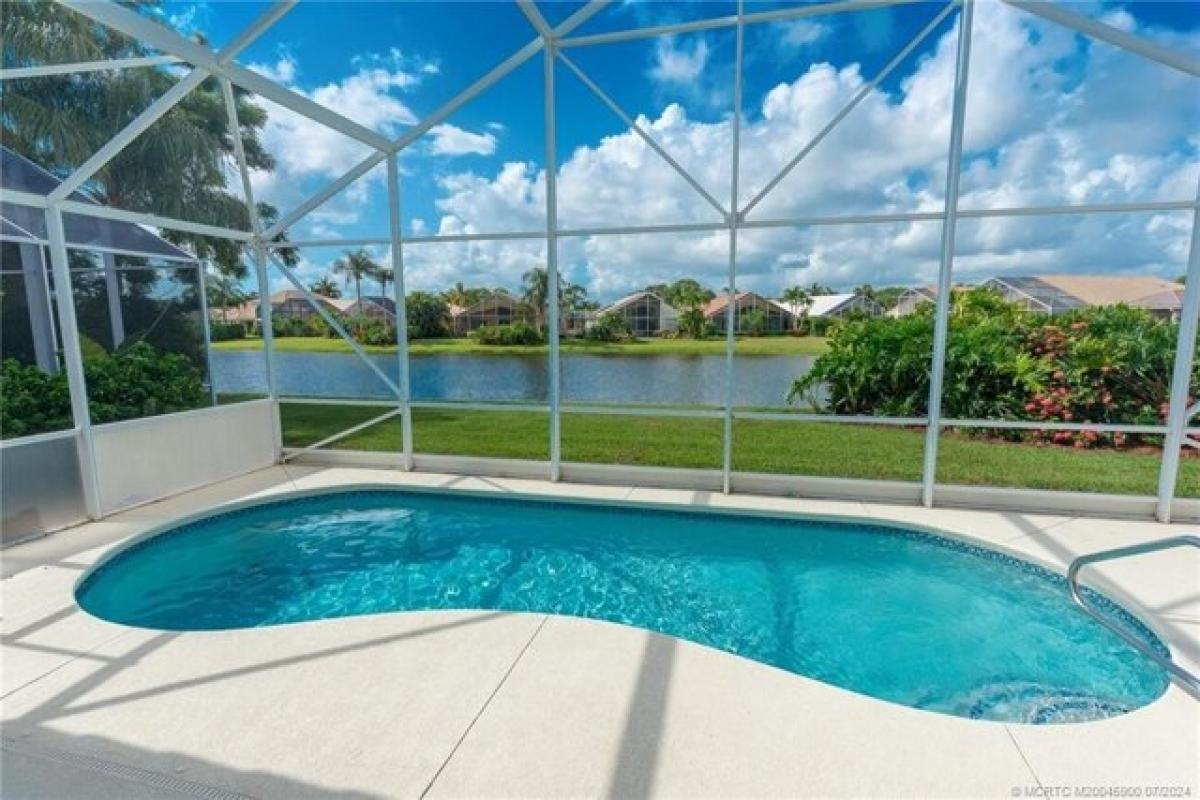 Picture of Home For Sale in Port Saint Lucie, Florida, United States