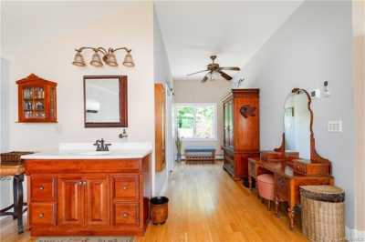 Home For Sale in Germantown, New York