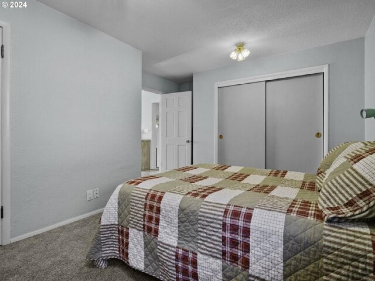 Picture of Home For Sale in Salem, Oregon, United States