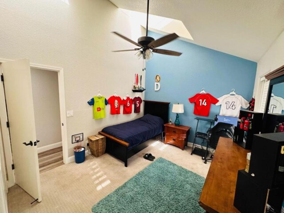 Picture of Home For Sale in Oakdale, California, United States