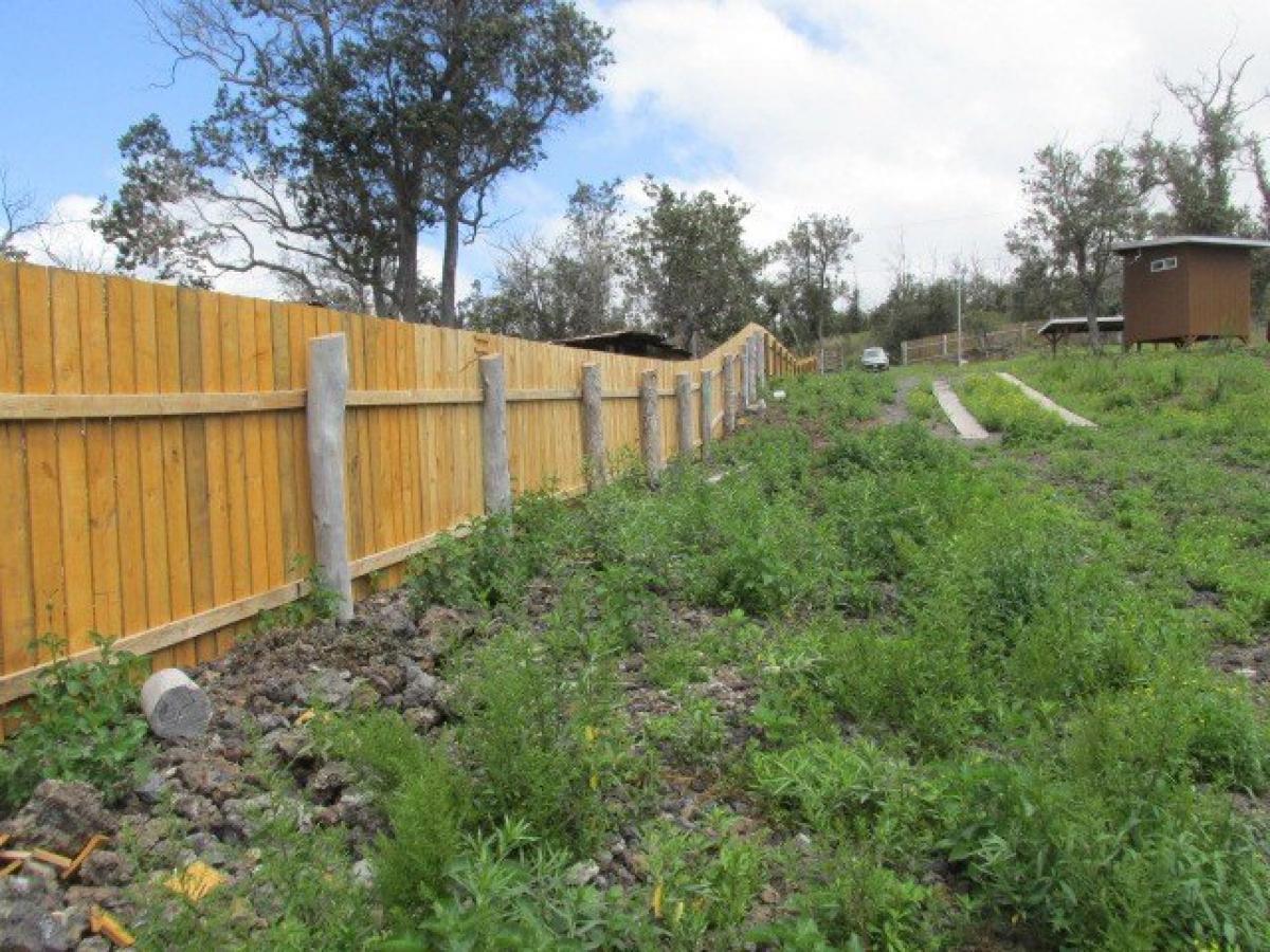 Picture of Residential Land For Sale in Ocean View, Hawaii, United States