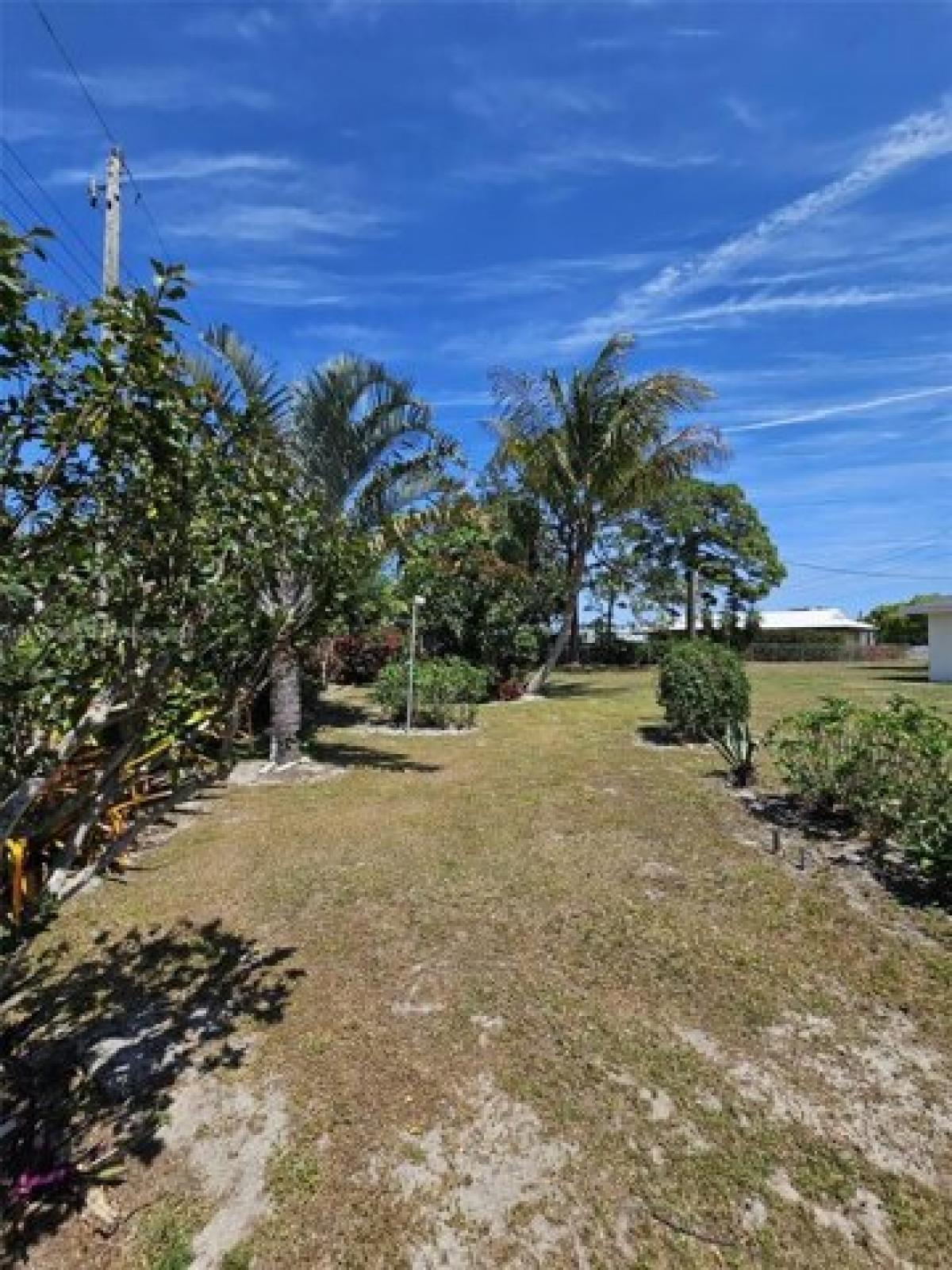 Picture of Home For Sale in Port Saint Lucie, Florida, United States