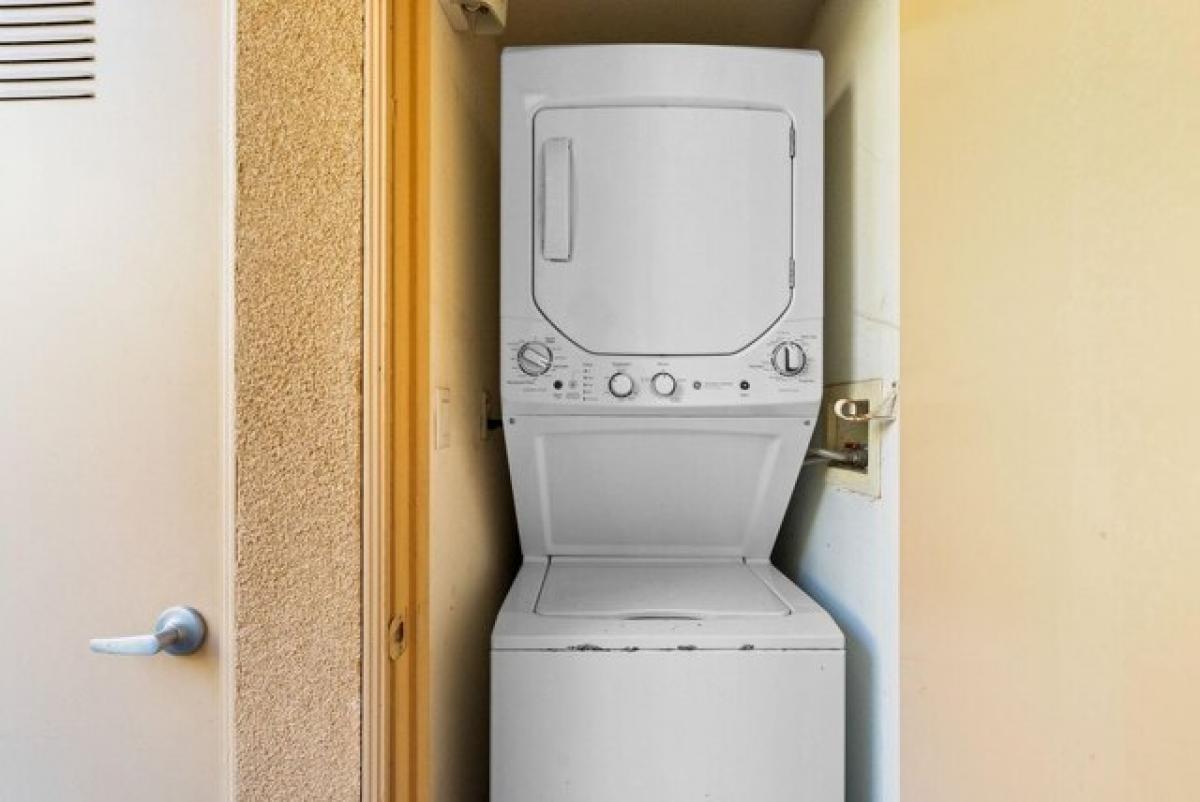 Picture of Home For Sale in San Diego, California, United States