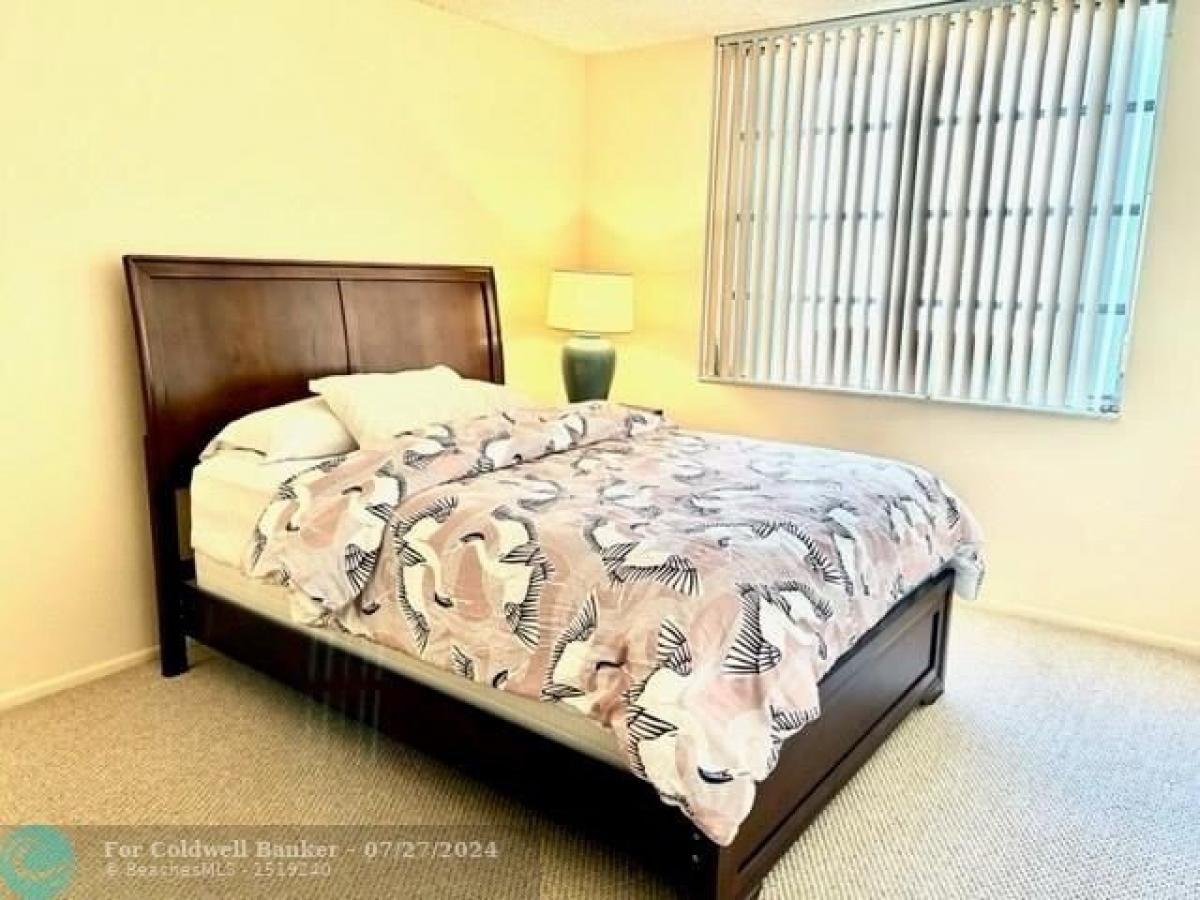 Picture of Home For Sale in Pompano Beach, Florida, United States