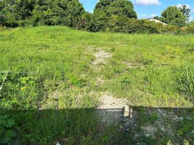 Residential Land For Sale in Hialeah, Florida