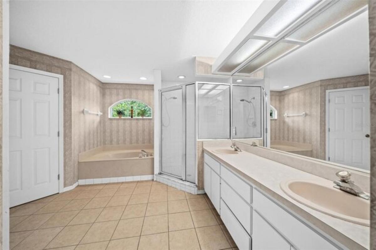 Picture of Home For Sale in Ocala, Florida, United States