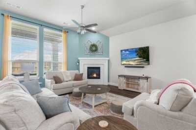 Home For Sale in Aubrey, Texas