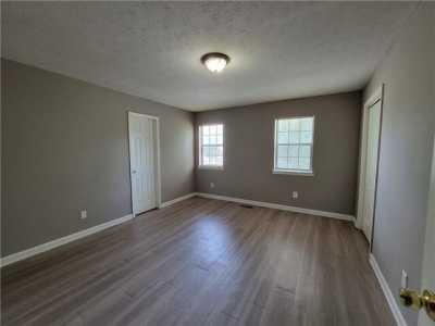 Home For Sale in Powder Springs, Georgia