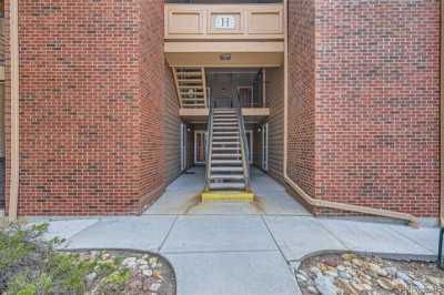 Home For Sale in Littleton, Colorado