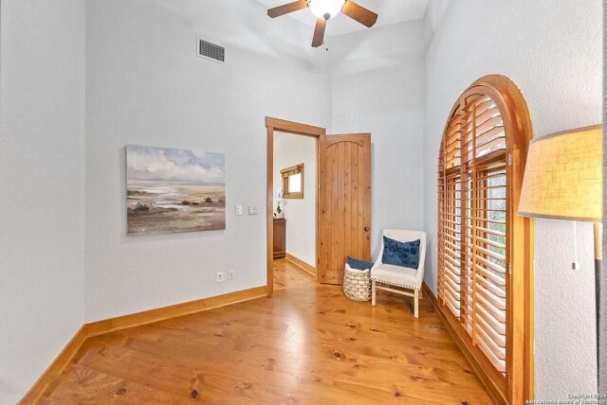 Picture of Home For Sale in New Braunfels, Texas, United States