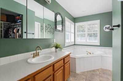 Home For Sale in Kennewick, Washington