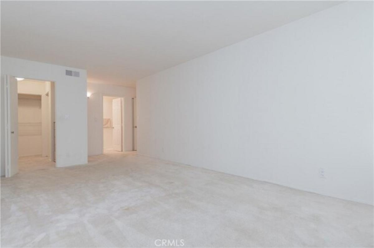 Picture of Home For Sale in Beverly Hills, California, United States