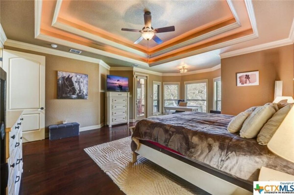 Picture of Home For Sale in New Braunfels, Texas, United States