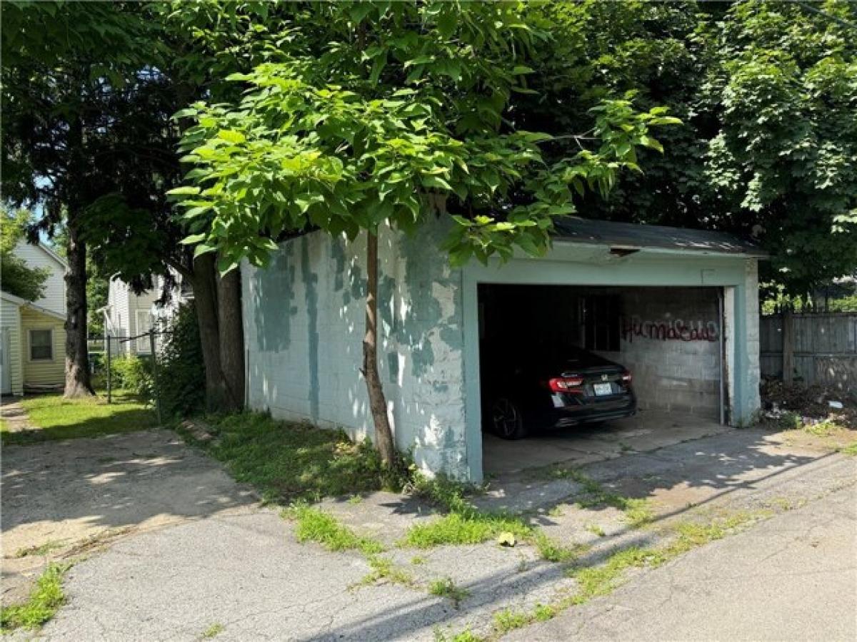 Picture of Home For Sale in Rochester, New York, United States