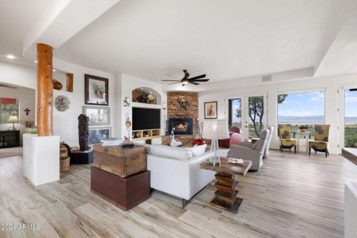 Picture of Home For Sale in Prescott, Arizona, United States