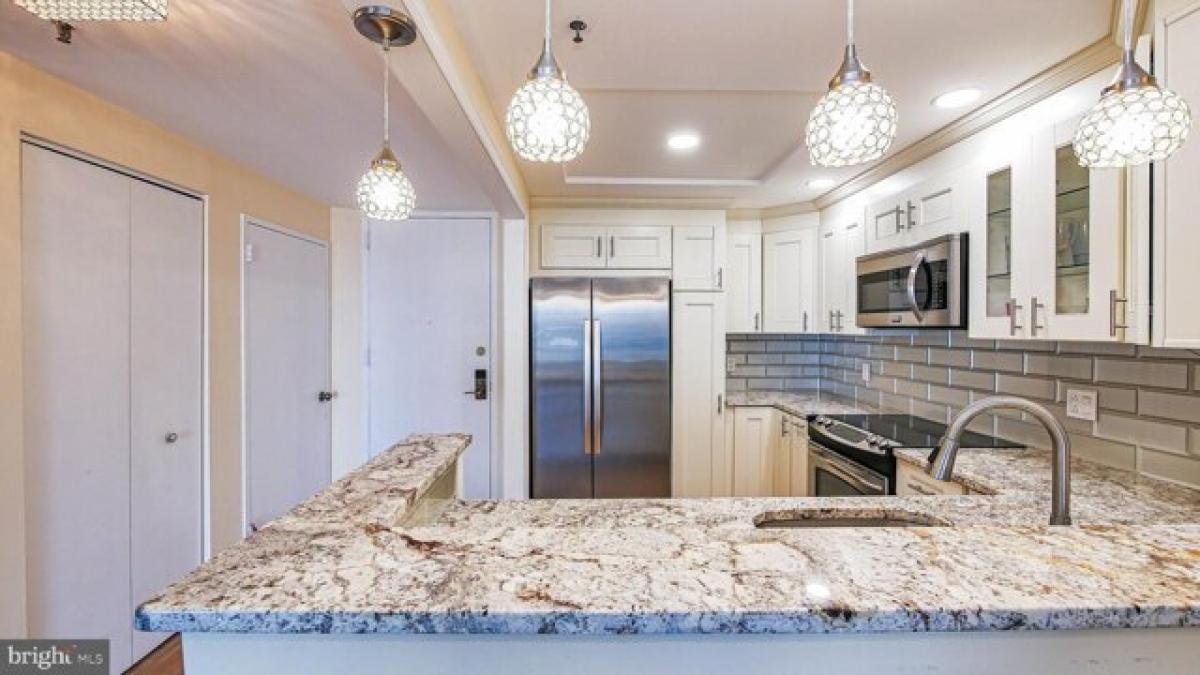 Picture of Home For Sale in Atlantic City, New Jersey, United States