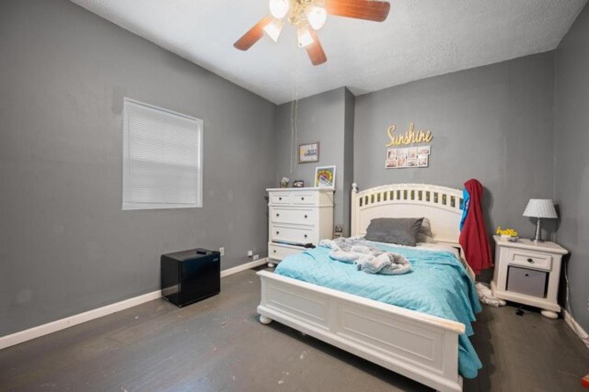 Picture of Home For Sale in Muncie, Indiana, United States