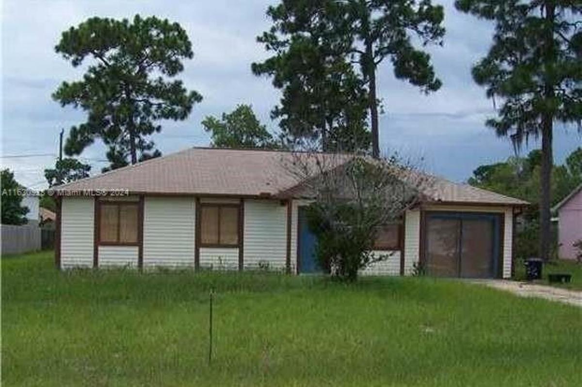 Picture of Home For Sale in Deltona, Florida, United States