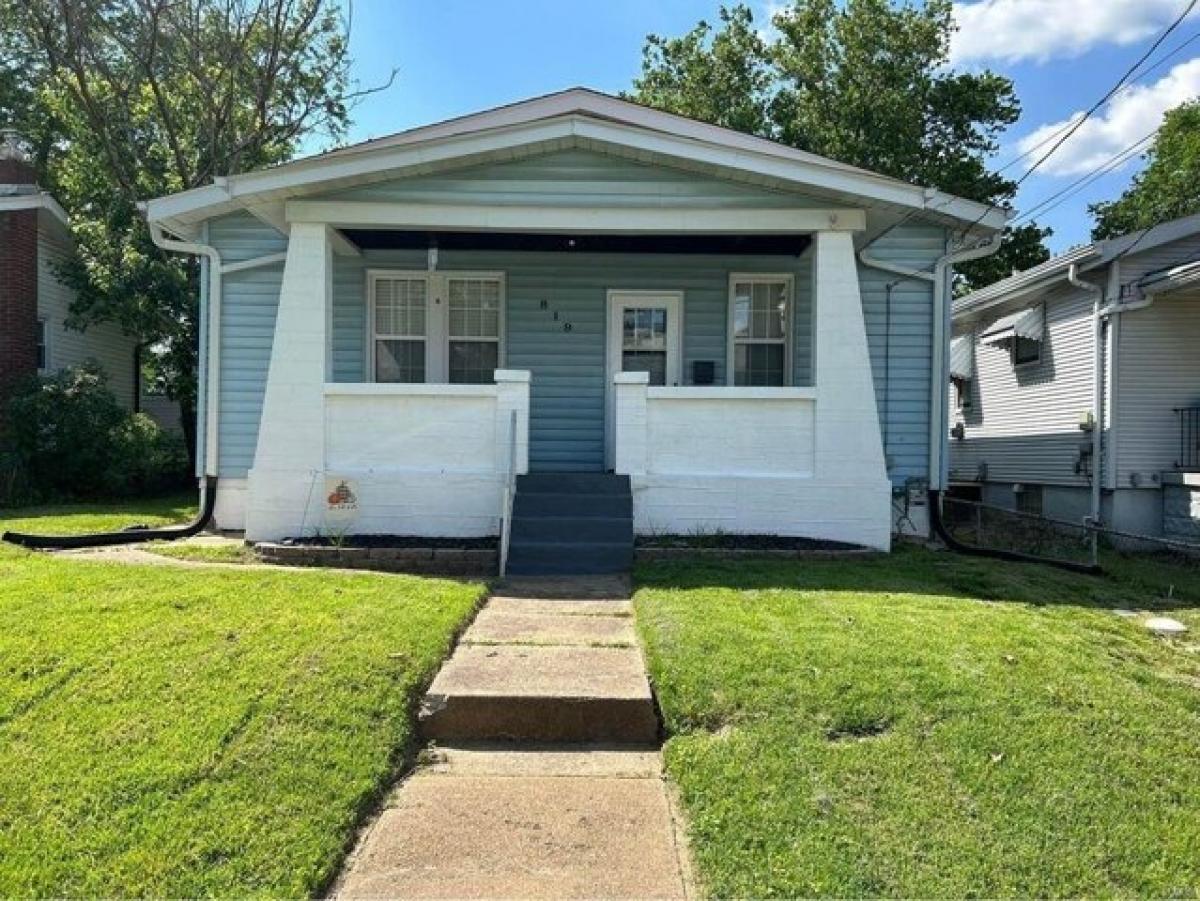 Picture of Home For Sale in Saint Louis, Missouri, United States