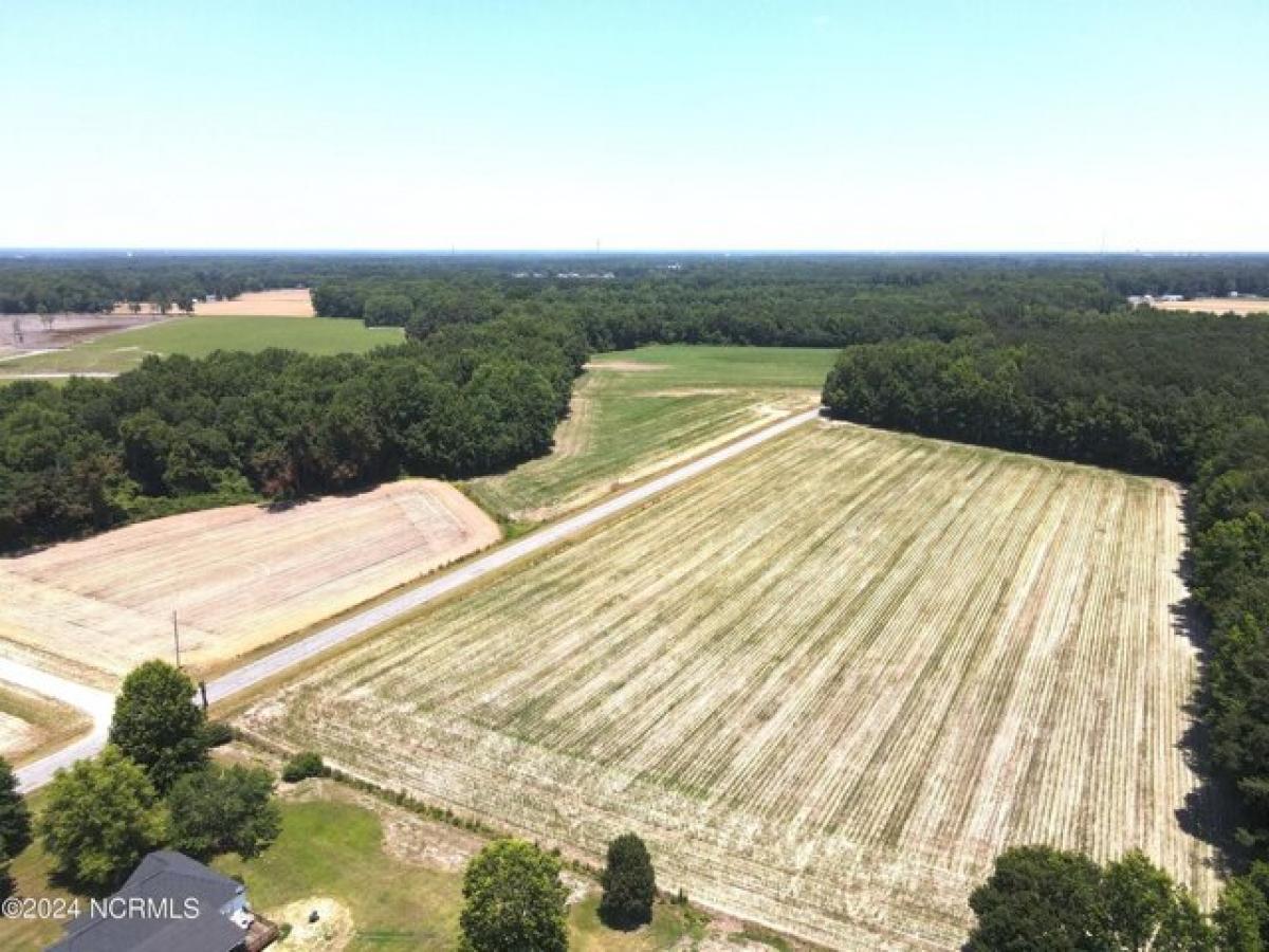 Picture of Residential Land For Sale in Smithfield, North Carolina, United States